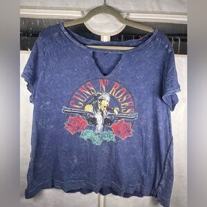 Vintage Guns N’ Roses Women’s T-Shirt Blue Distressed Acid Wash Size XL